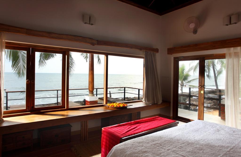 36 Palms Boutique Retreat Hotel Cseráj-part Kültér fotó