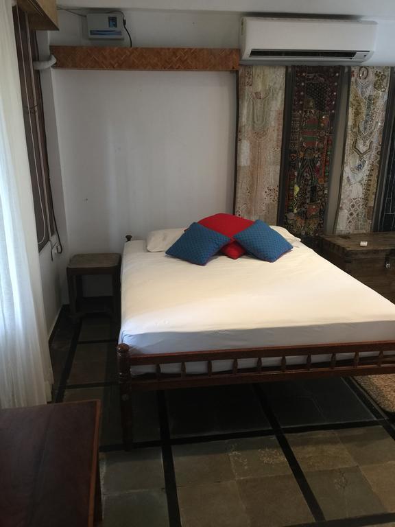 36 Palms Boutique Retreat Hotel Cseráj-part Kültér fotó
