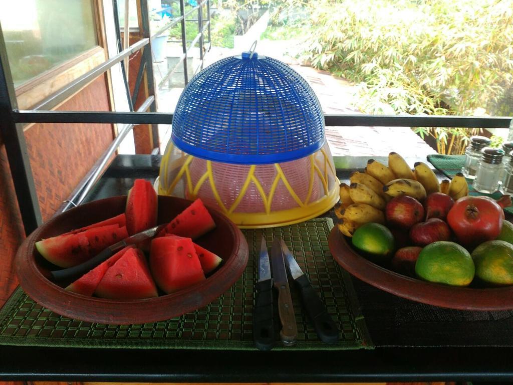 36 Palms Boutique Retreat Hotel Cseráj-part Kültér fotó