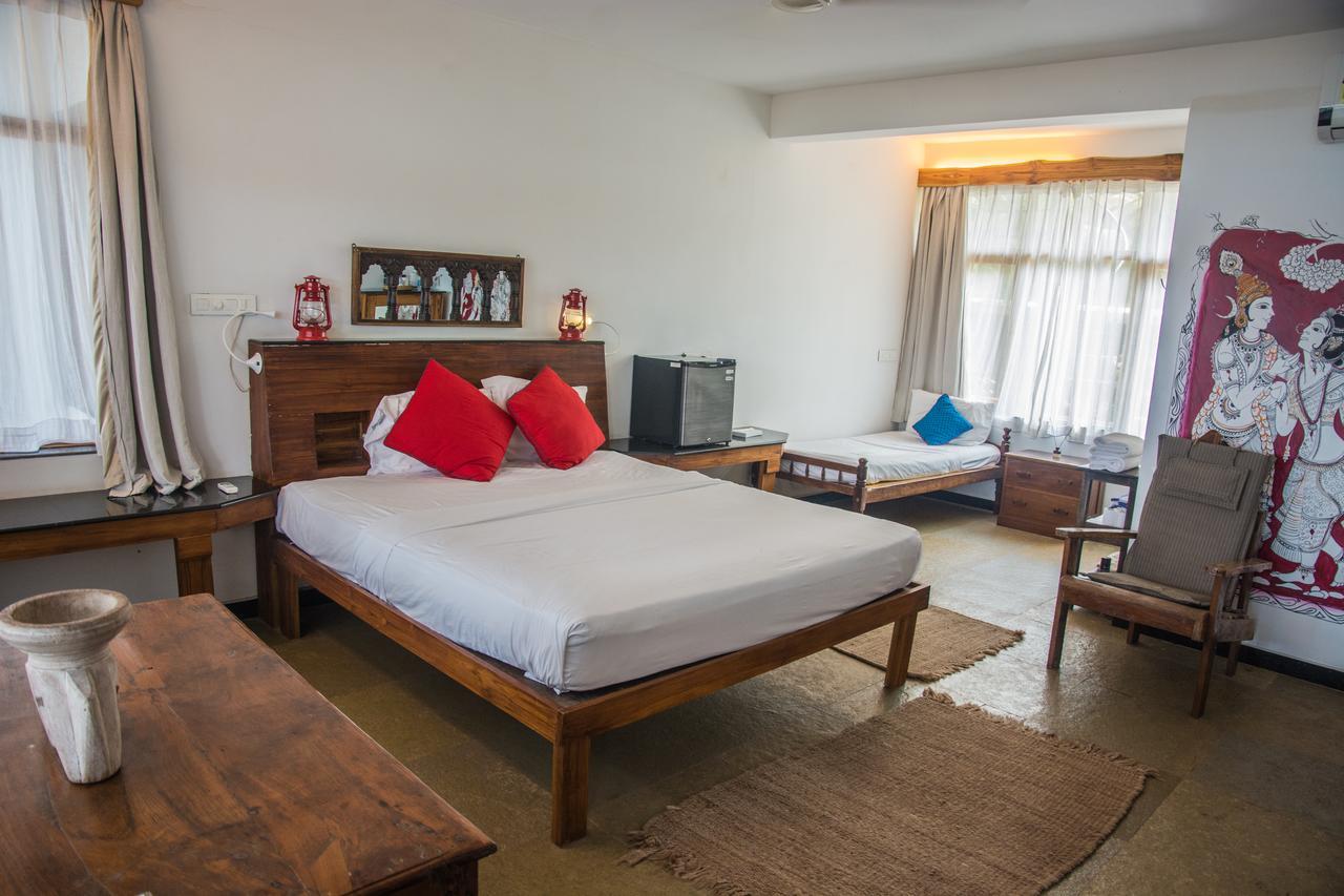 36 Palms Boutique Retreat Hotel Cseráj-part Kültér fotó
